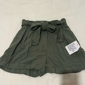 NEW ASOS Shorts Army Green Belted High waist SIZE 4